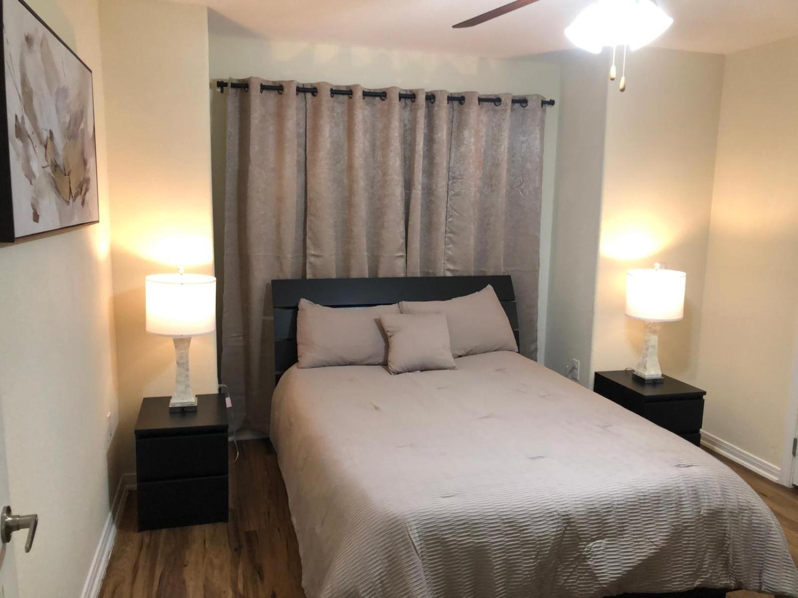 Spacious Villa Close To The Beach, 10 Sleeps 加尔维斯敦 外观 照片
