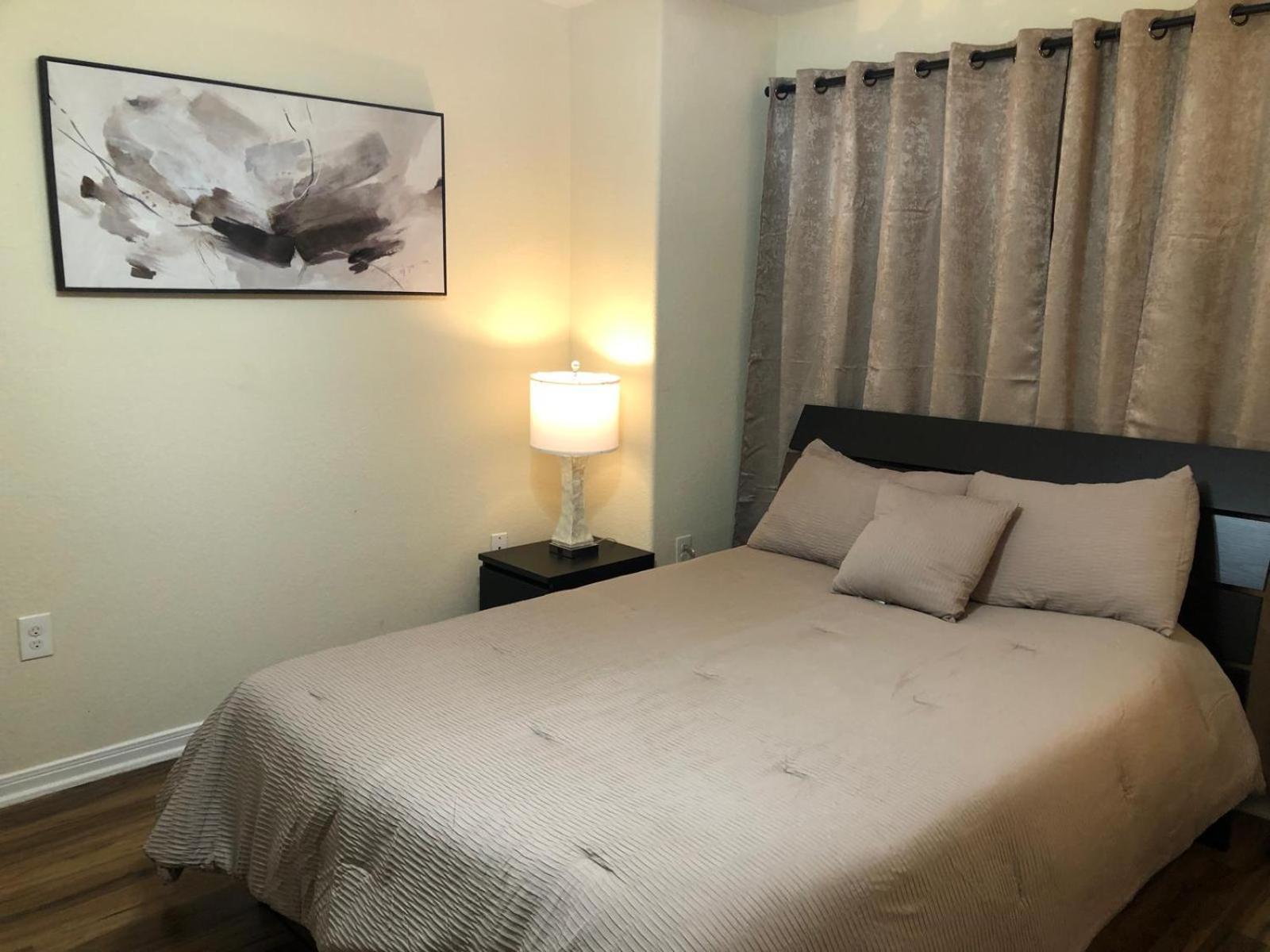 Spacious Villa Close To The Beach, 10 Sleeps 加尔维斯敦 外观 照片